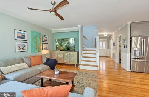 5070 Lerch Dr, Shady Side MD 20764-9650 exterior