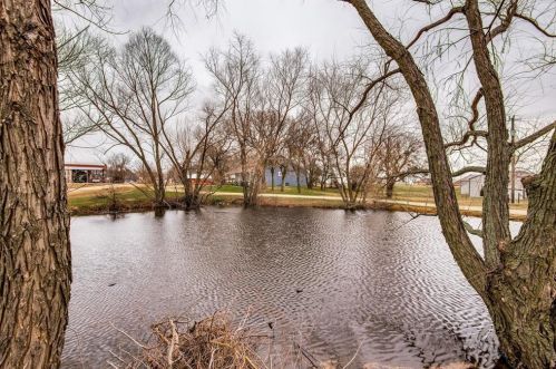 5480 New Hope Rd, Aubrey, TX 76227-6880