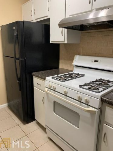 3425 Bayshore Dr, Atlanta GA 30340-4240 exterior