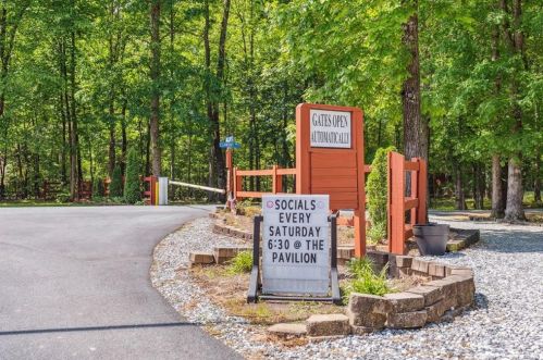 355 Elkmont Trl, Cleveland GA  30528-2974 exterior