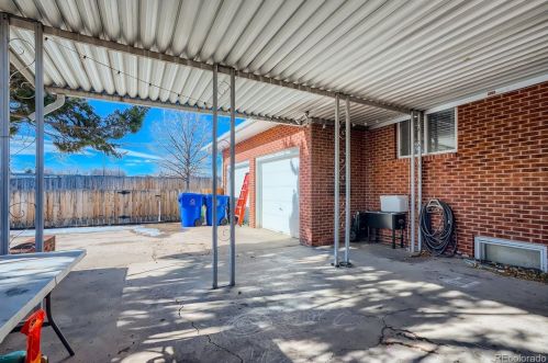 1605 James Dr, Loveland CO 80538-3718 exterior