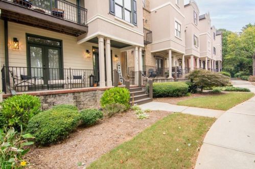 3610 Ridge Towne Dr, Duluth GA  30096-6616 exterior