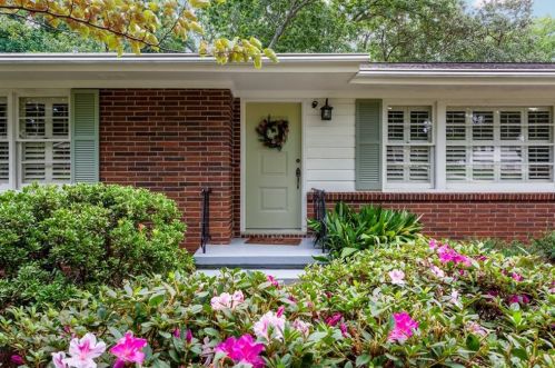 4183 Ashwoody Trl, Atlanta GA  30319-1455 exterior