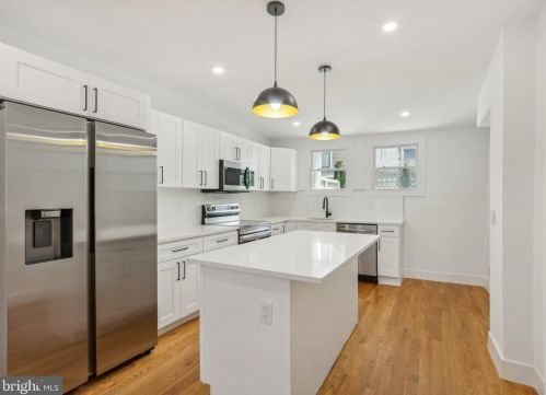 630 Jackson St, Philadelphia PA  19148-3227 exterior