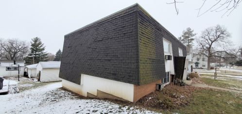 207 Barber Ave, Stratford, IL 61064-1441
