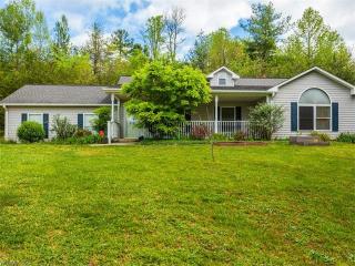 255 Mclean Rd, Weaverville, NC 28787-8520