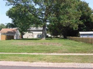 205 Cedar St, Beverly Manor, IL 61571-2711
