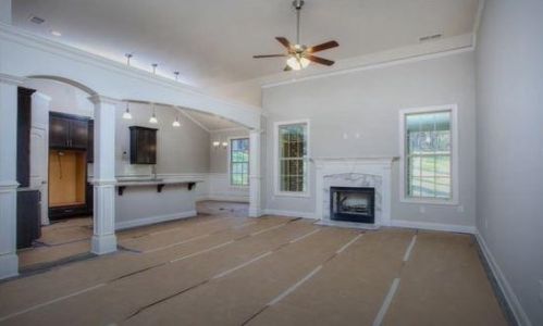 2649 Morgan Park Dr, Stockbridge GA  30281-9226 exterior