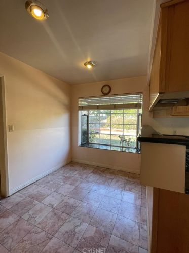 3800 Santa Carlotta St, Glendale CA 91214-1158 exterior