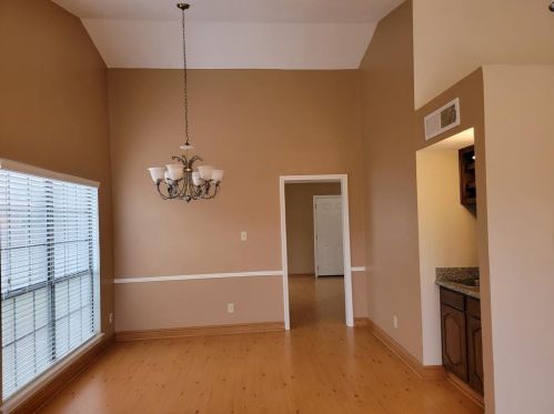 3601 Creststone Dr, Garland TX  75040-0933 exterior