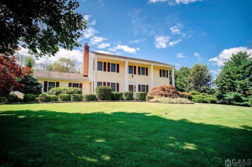 1 Old Forge Rd, Flemington, NJ 08822-7115