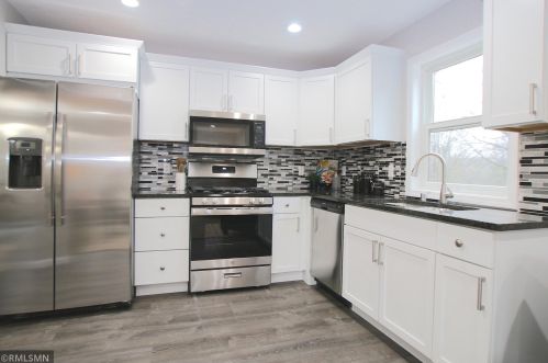 6800 Glen Rd, Saint Paul MN  55119-5326 exterior
