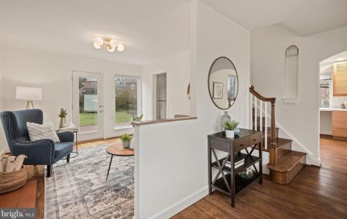 2700 Parker Ave, Silver Spring MD 20902-2645 exterior