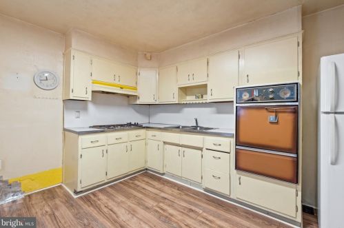 1424 Jackson St, Philadelphia PA  19145-3617 exterior