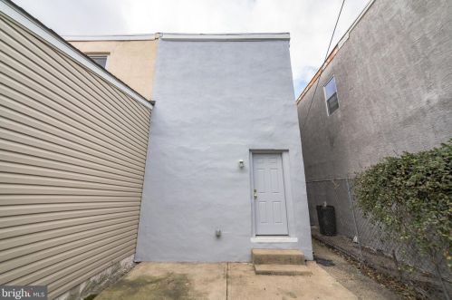 1241 20 St, Philadelphia PA 19146-4338 exterior
