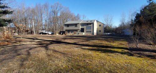 80 Old Pocasset Rd, Providence, RI 02919-3110