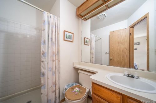 11983 Frd Dr, Aurora CO 80012-3282 exterior