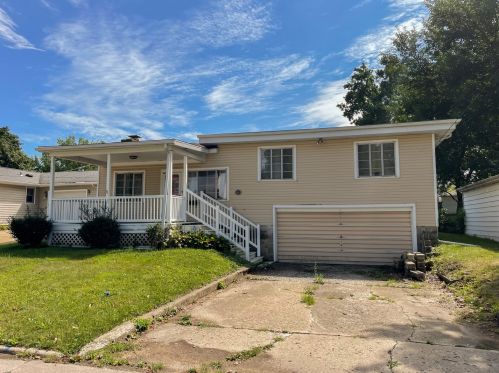 119 Allen St, Ottawa, IL 61350-3908