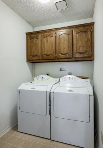 1305 Kilkee Ct, Garland TX 75044-3528 exterior