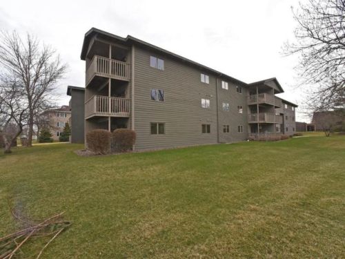 930 Lyn Way, Hastings, MN 55033-4200