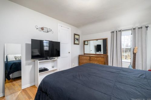 97 Ward St, Norwalk CT  06851-2827 exterior