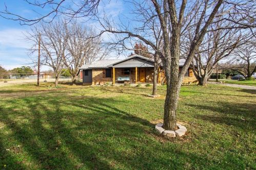 1151 Wilson Bend Rd, Millsap, TX 76066-2019