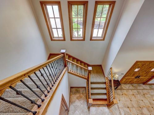8708 Capehart Cv, Austin TX  78733-3260 exterior