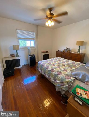 1711 13 St, Philadelphia PA  19148-1512 exterior