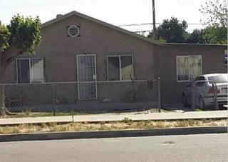 530 L St, Tivy Valley, CA 93657-2511