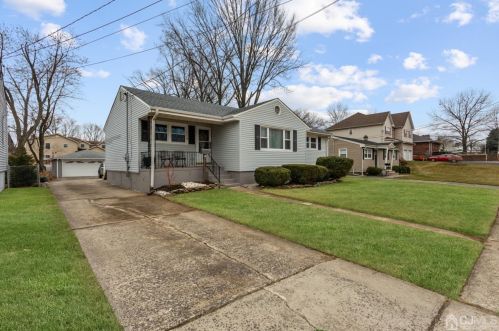 96 Pitman Ave, Perth Amboy, NJ 08863-1528