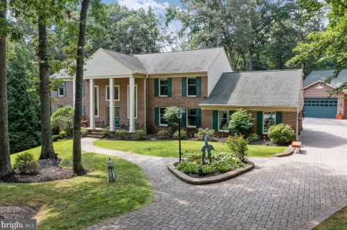 2022 Thresam Ct, Gambrills, MD 21054-2035
