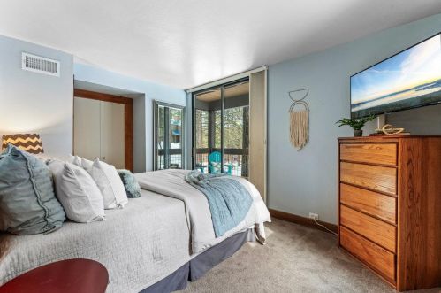 3102 Silver Strike, Truckee CA  exterior