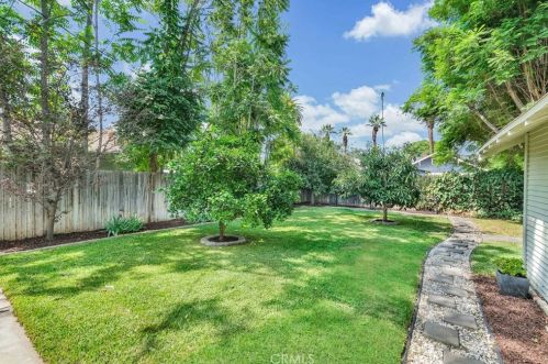 3055 Chestnut St, Riverside CA  92501-2411 exterior