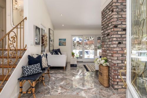 90 Corte Alejo, San Rafael, CA 94904-1223