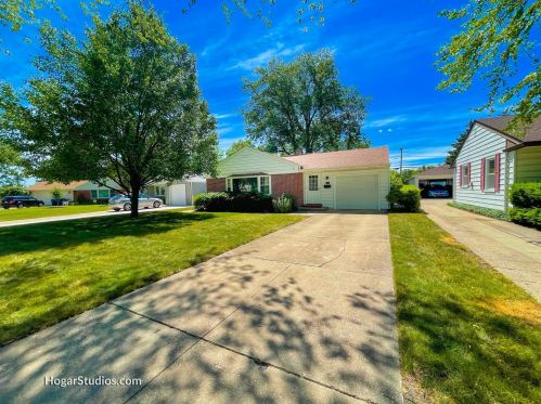 1144 Alfini Dr, Des Plaines, IL 60016-6116
