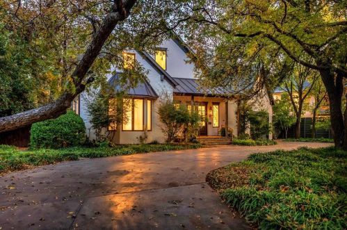 4321 Cresthaven Rd, Dallas TX  75209-3009 exterior