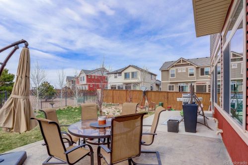 5037 Addison Way, Aurora CO 80016-5390 exterior