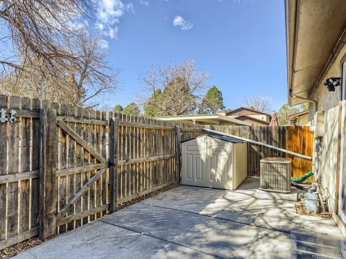 3854 Evanston St, Aurora CO  80014-4033 exterior