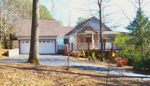 383 Sunset Valley Cir, Cleveland, GA 30528-2360