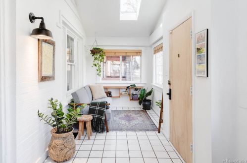 1058 Jackson St, Denver, CO 80206-3524