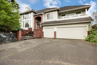 29320 39th Ave, Roy, WA 98580-7601