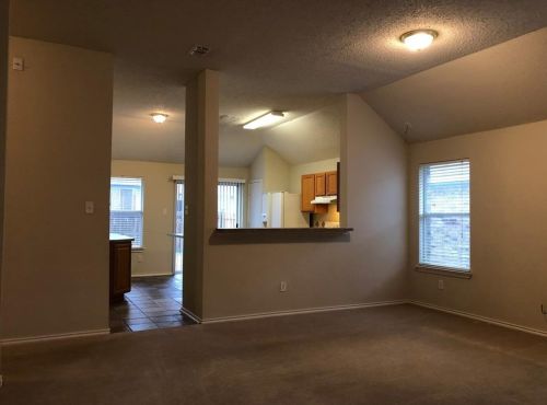 4608 Palm Ridge Dr, Fort Worth TX  76133-6567 exterior