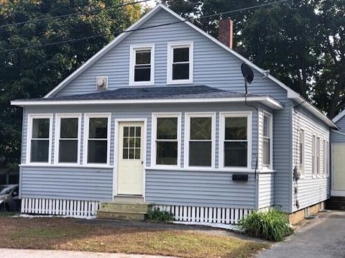 105 Winter St, Lewiston, ME 04240-7547