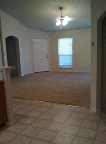 6460 Regina Dr, Fort Worth TX  76131-1225 exterior