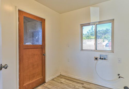 1024 Highland St, Seaside CA 93955-6103 exterior