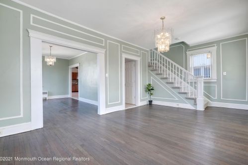 1415 Asbury Ave, Tinton Falls NJ 07712-5701 exterior