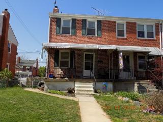58 Berkshire Rd, Baltimore, MD 21221-6917