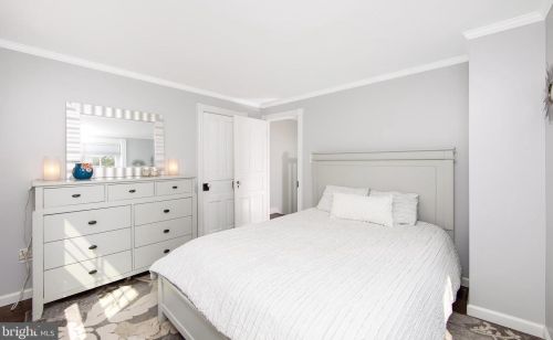 124 Fowler Ave, Haddonfield NJ  08033-1337 exterior