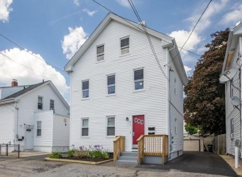 71 Alaska St, Providence, RI 02904-1234