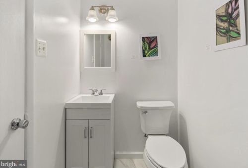 10615 Meadowhill Rd, Silver Spring MD 20901-1532 exterior